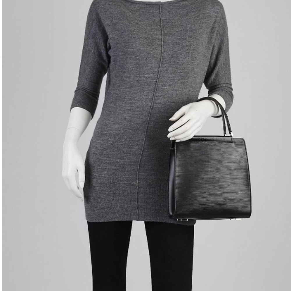 Louis Vuitton Epi leather handbag